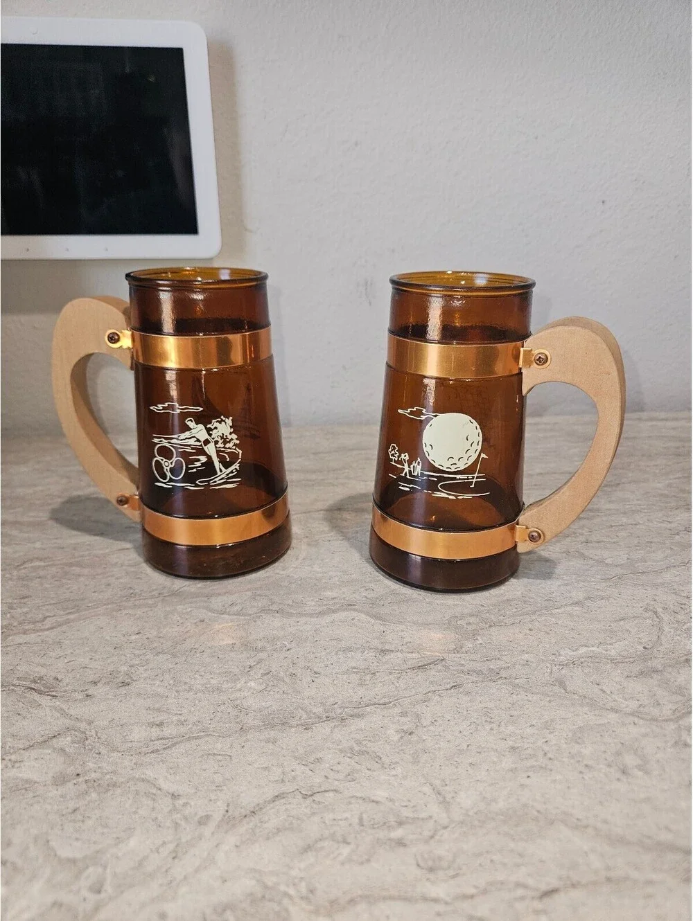 Pair vintage siesta ware glasses